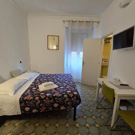 Appartamento Esquilino Di Yan Roma Exterior foto