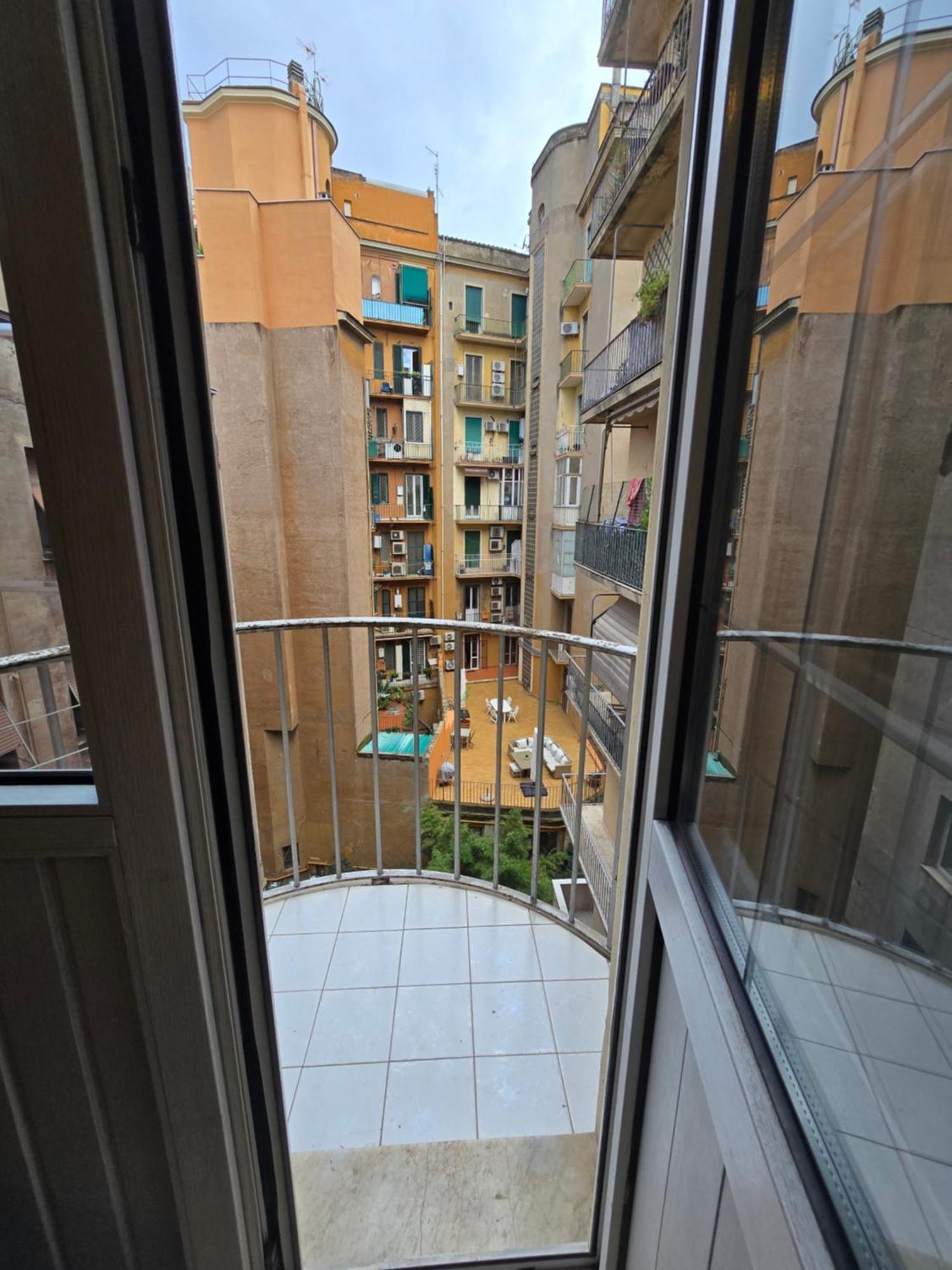 Appartamento Esquilino Di Yan Roma Exterior foto